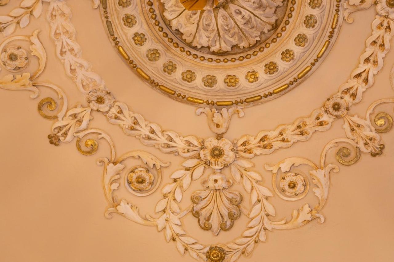Palazzo Marletta Luxury House Hotel Catania Exterior photo